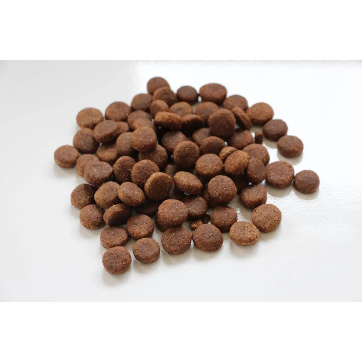 Сухой корм премиум класса SIRIUS для взрослых собак с повышенной активностью, 3 мяса с овощами, 2 кг